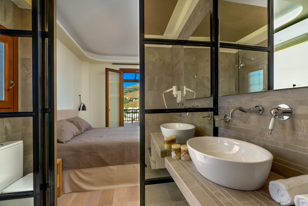 Belvedere Andros باتسي المظهر الخارجي الصورة